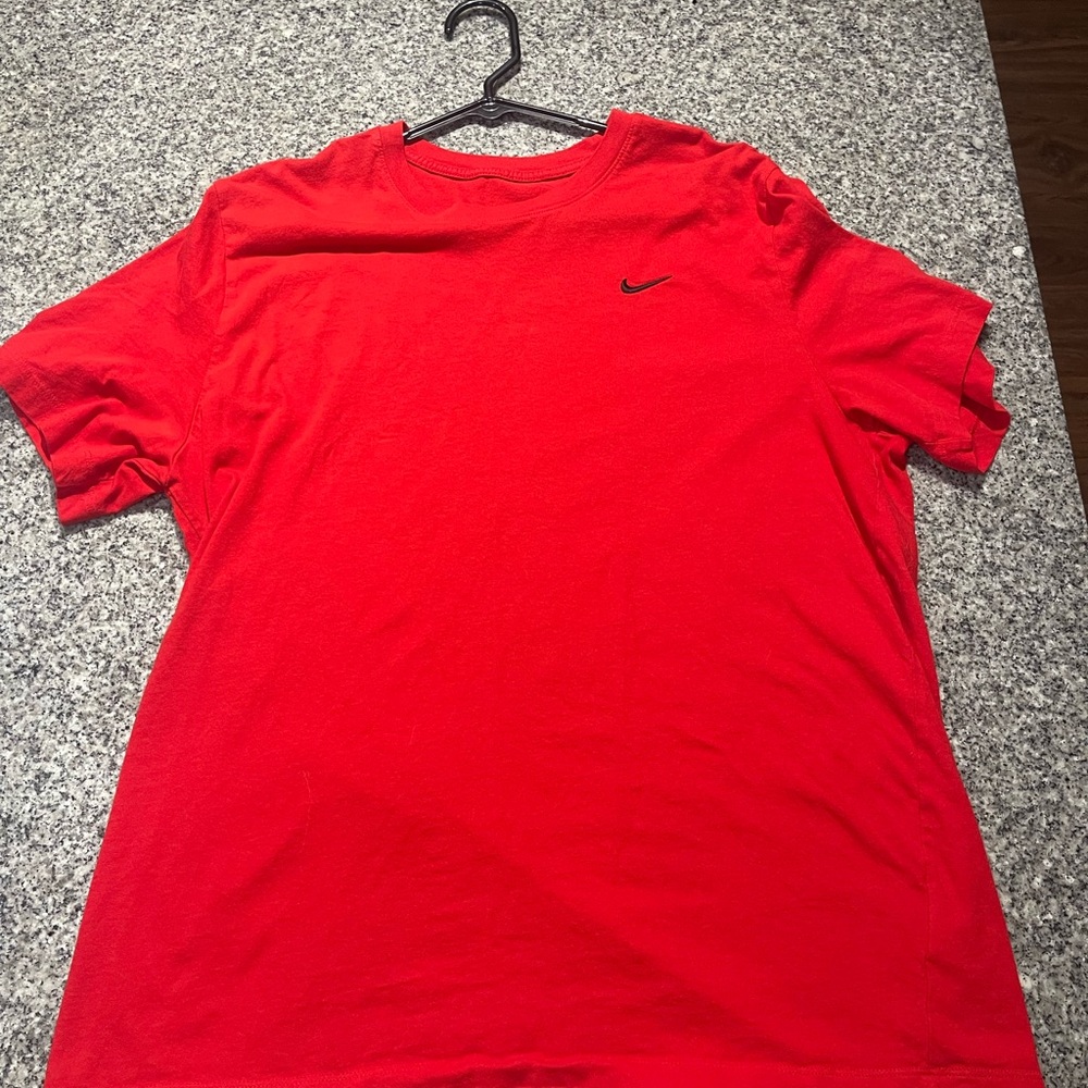 Nike Red Short Sleeve Tee